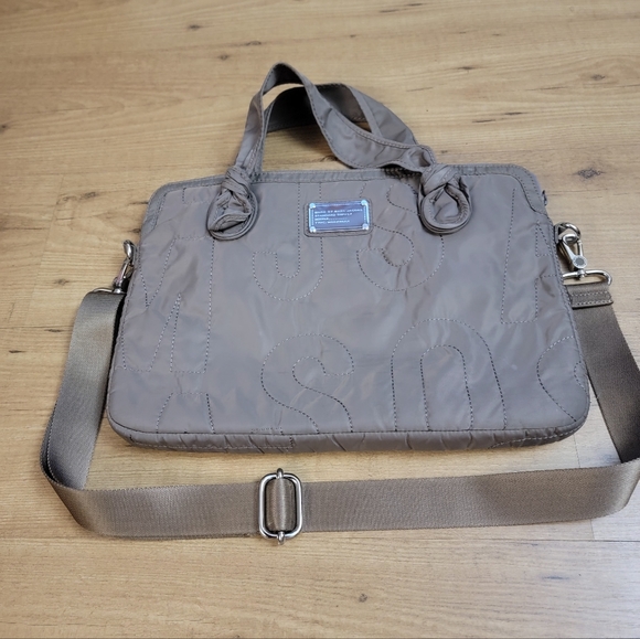 Marc by Marc Jacobs Nylon Computer Laptop Case / Tote - Picture 12 of 14
